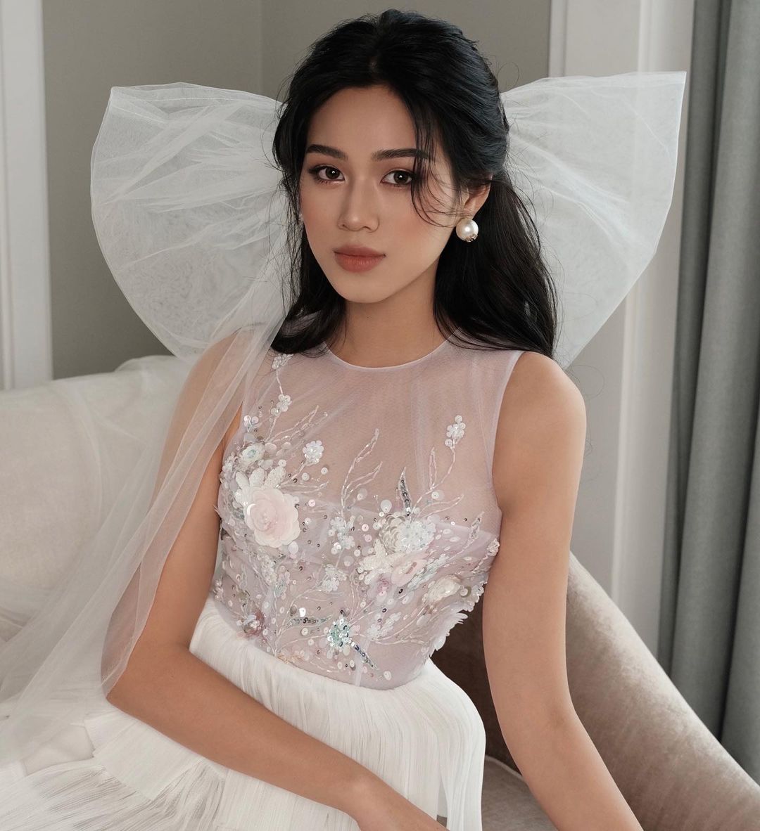 Trình tiếng Anh của Hoa hậu Việt thi HHTG: Lương Thùy Linh vượt Lan Khuê  - Ảnh 10