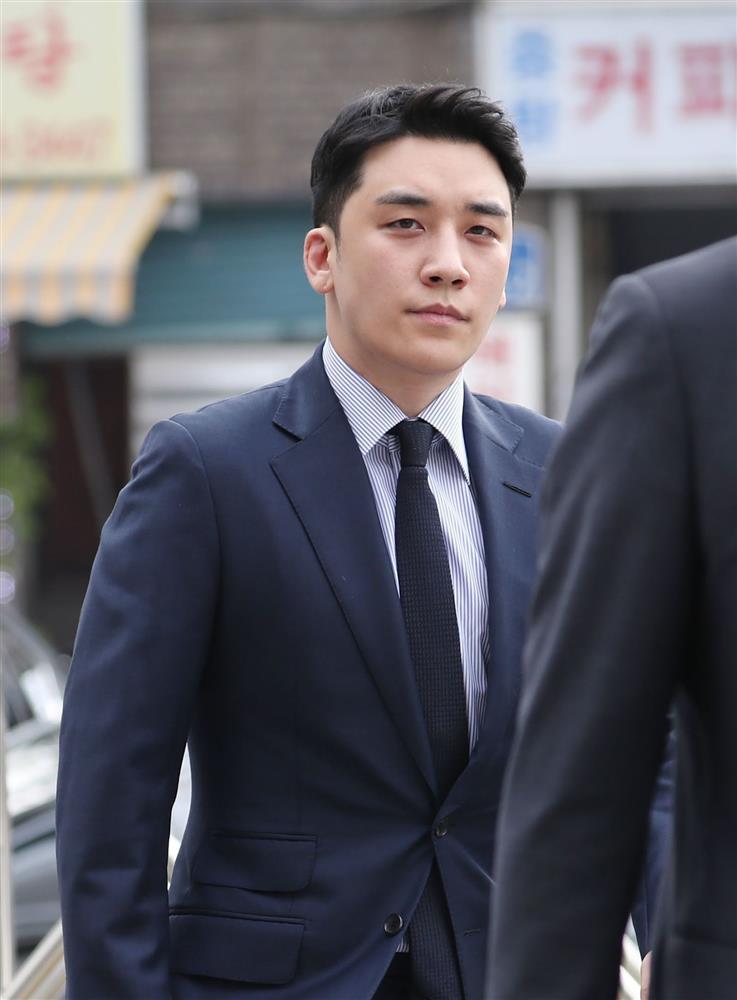 Seungri (BIGBANG) tạm hoãn xuất ngũ, đang bị tạm giam tại nhà tù quân đội - Ảnh 3