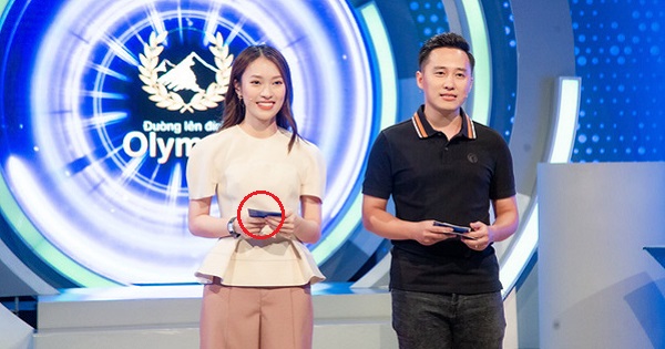 Đường Lên Đỉnh Olympia hé lộ bí mật đằng sau tờ giấy Khánh Vy cầm trên tay