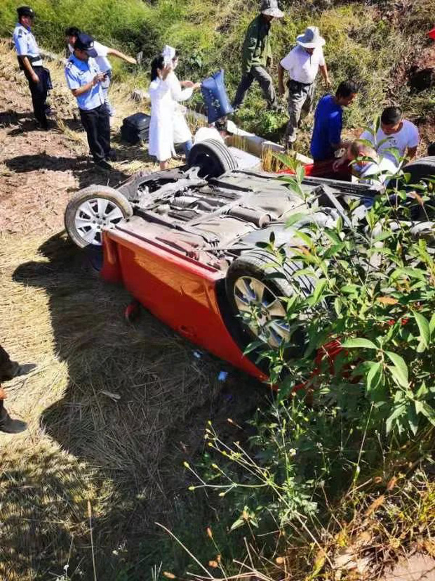 Diễn viên Lý Hy Nhi gặp tai nạn xe nghiêm trọng, nhập viện cấp cứu khâu 54 mũi - Ảnh 4