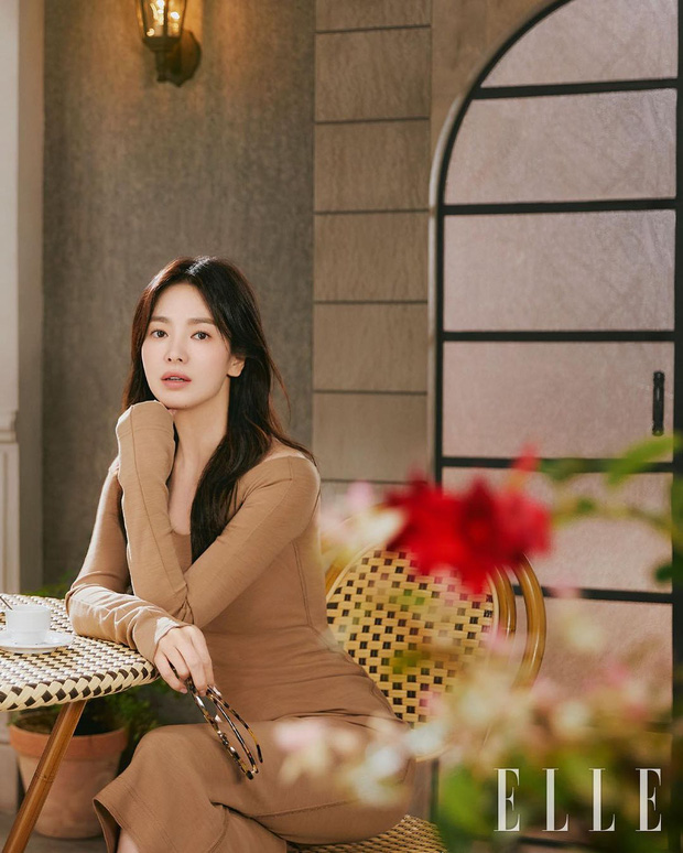 Lời hồi đáp của Song Hye Kyo hậu ly hôn: Nhan sắc tuổi 40 như gái đôi mươi  - Ảnh 5