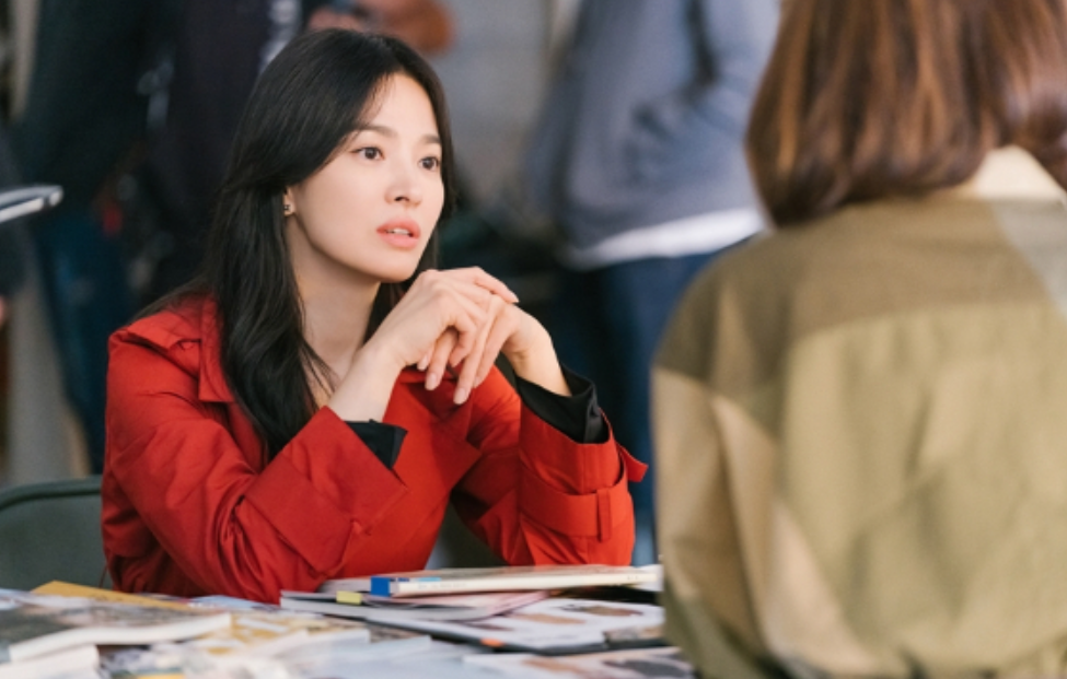 Lời hồi đáp của Song Hye Kyo hậu ly hôn: Nhan sắc tuổi 40 như gái đôi mươi  - Ảnh 6