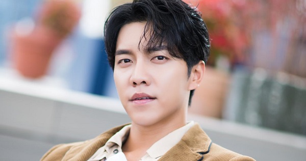 "Con rể quốc dân" Lee Seung Gi trải lòng về việc phải điều trị tâm lý