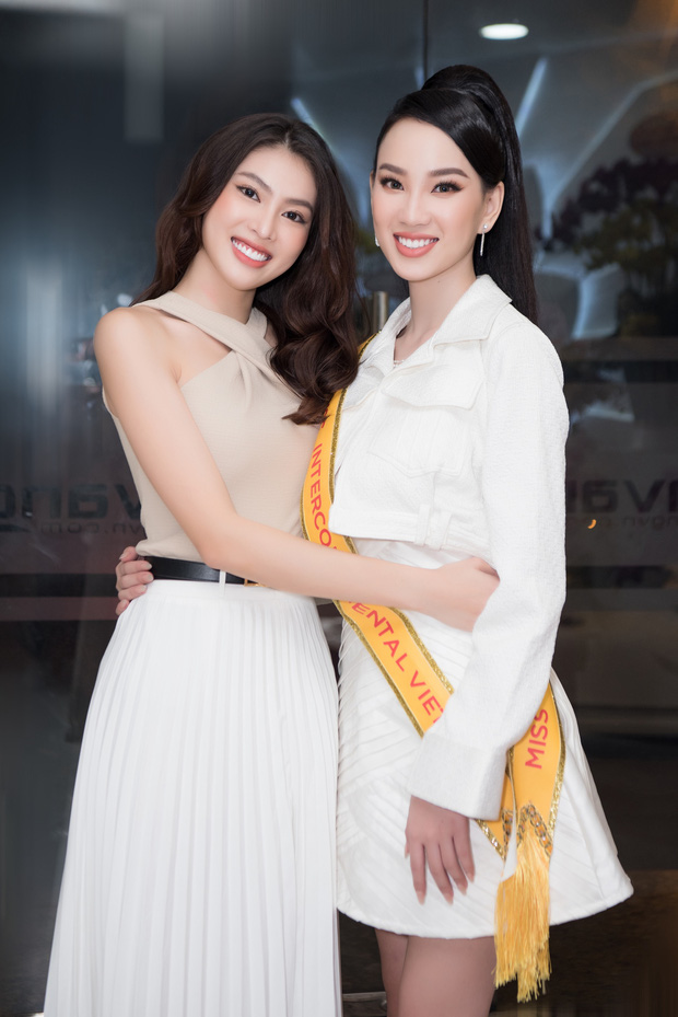 Đỗ Thị Hà và Ngọc Thảo tiễn Ái Nhi đến Ai Cập chinh chiến Miss Intercontinental 2021 - Ảnh 5