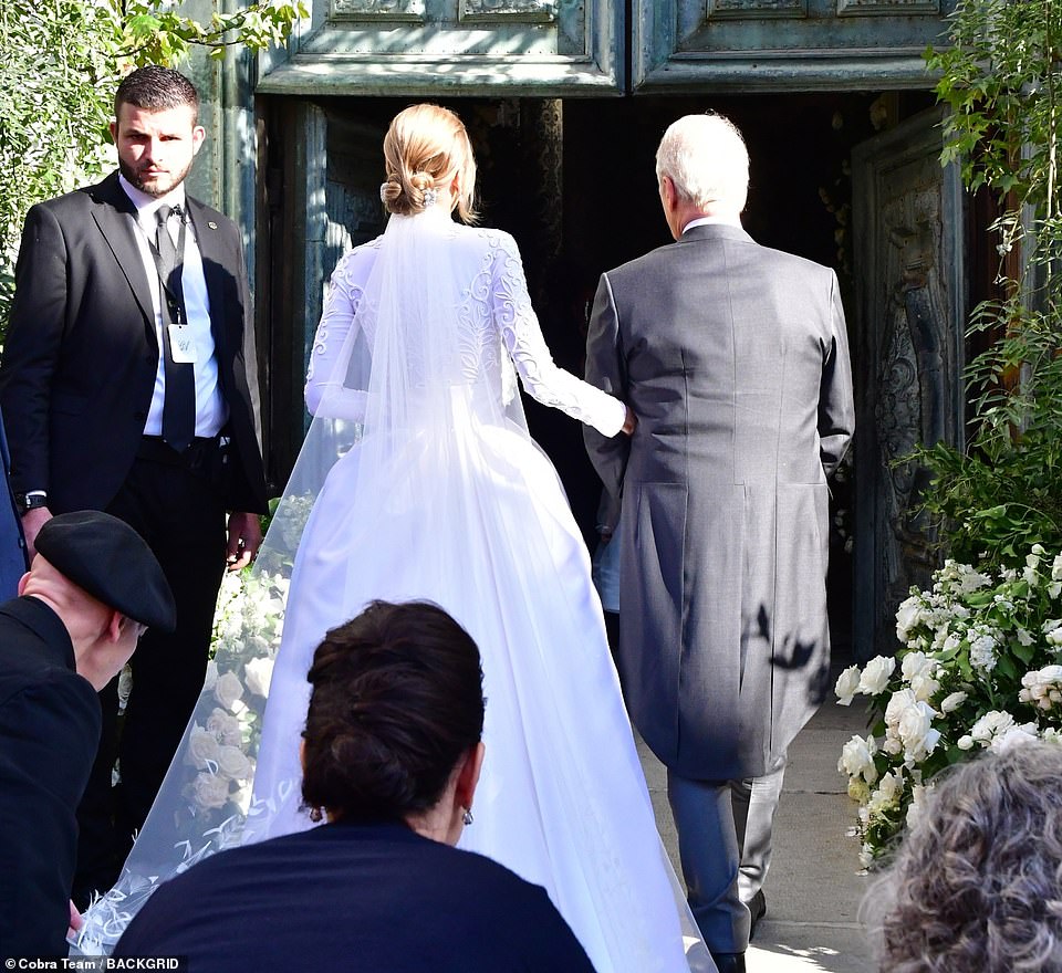 Ngày ái nữ Bill Gates kết hôn, thiếu gia giàu nhất châu Âu cũng cưới vợ  - Ảnh 3