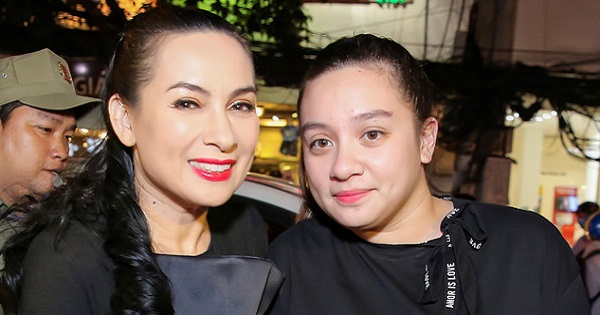 Con gái Phi Nhung chia sẻ điều tiếc nuối nhất với mẹ, hé lộ di nguyện cố ca sĩ