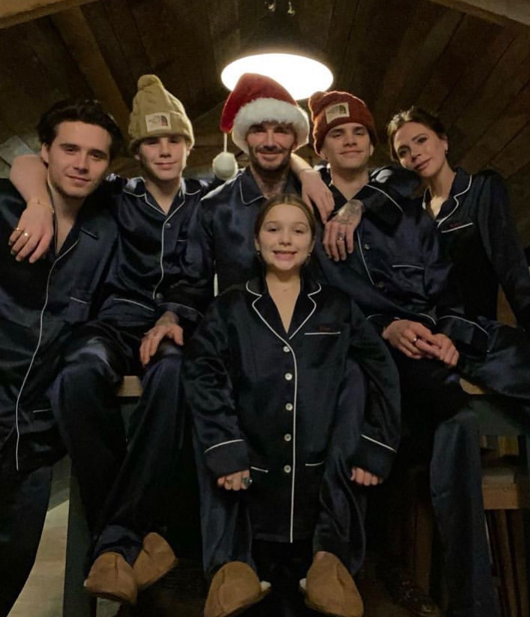 'Cực phẩm' ngày Giáng sinh đích thị là bức ảnh đẹp không tì vết của đại gia đình David Beckham  - Ảnh 2