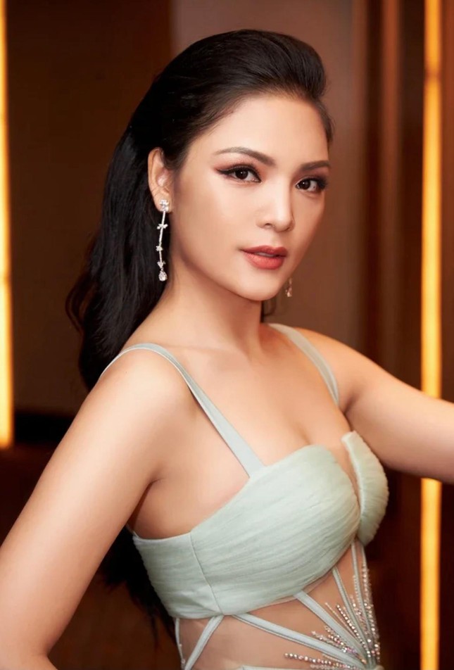 Người đẹp Vân Anh được dự đoán lọt top 20 Miss Earth 2021 bên cạnh loạt đối thủ nặng ký - Ảnh 5