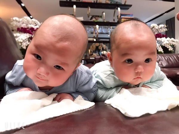 Cuộc sống bỉm sữa của 'nam thần 6 múi' Trương Nam Thành sau khi lấy vợ đại gia hơn 15 tuổi - Ảnh 4