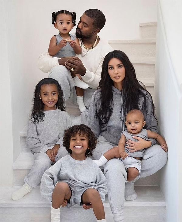 Kanye West tuyên bố chưa ly hôn Kim Kardashian, tỏ ý muốn hàn gắn hôn nhân - Ảnh 2