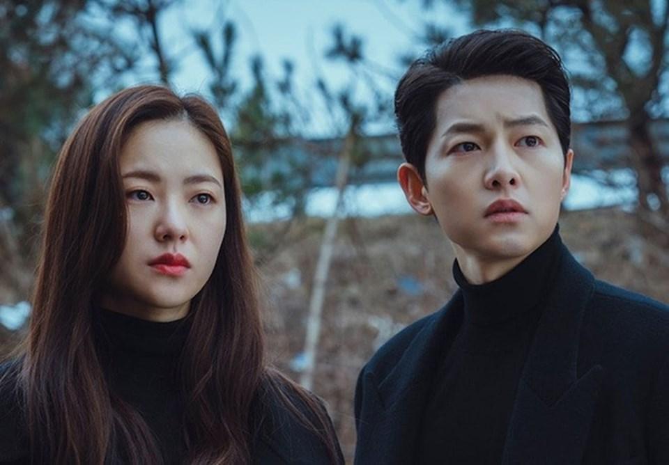 Mặc ồn ào, Kim Seon Ho - Shin Min Ah là 'cặp đôi phim truyền hình đẹp nhất năm 2021' - Ảnh 3