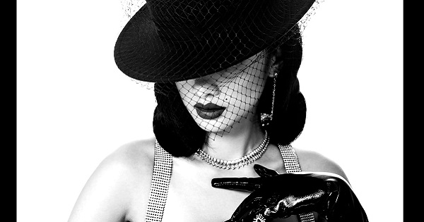 Cẩm Đan vừa tung ra loạt ảnh mới, netizen gọi tên Tiểu Vy vào chứng kiến