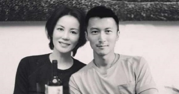 Lưu Gia Linh tiết lộ Vương Phi yêu Tạ Đình Phong đến mức quỳ trầy gối cầu nguyện cho tình trẻ 