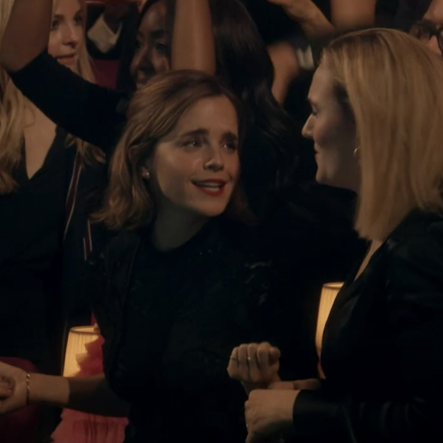 Emma Watson đẹp như nữ thần khi xuất hiện vài giây trong show của Adele - Ảnh 3