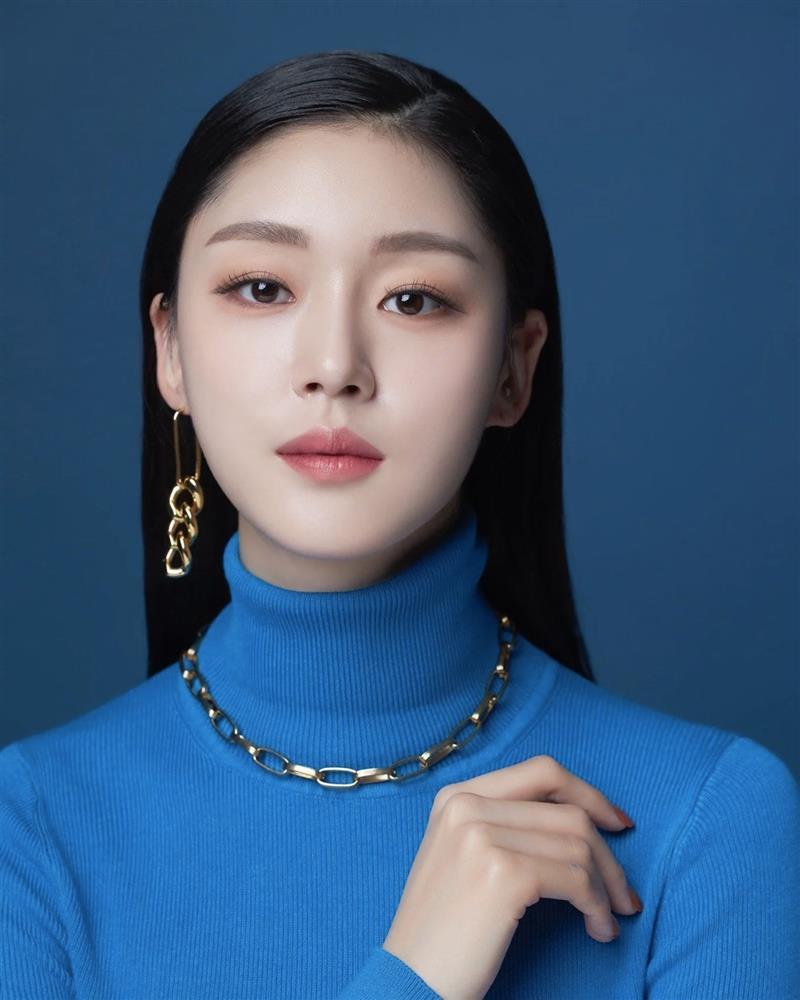 Cận cảnh nhan sắc tân Hoa hậu Hàn Quốc 2021: Đẹp như minh tinh, học vấn tốt - Ảnh 4
