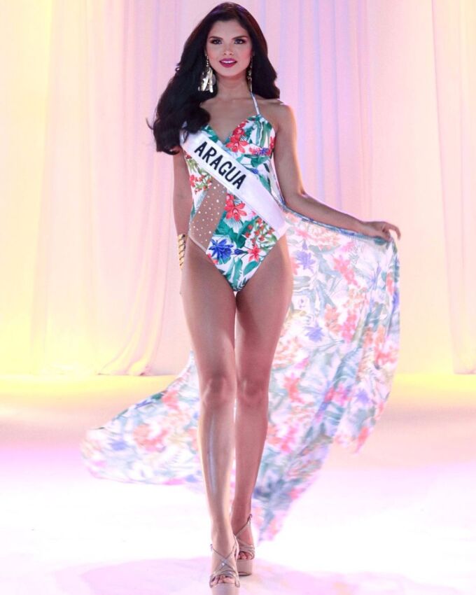 Nhan sắc người đẹp Venezuela - ứng viên số 1 cho ngôi vị Miss World 2021 - Ảnh 4