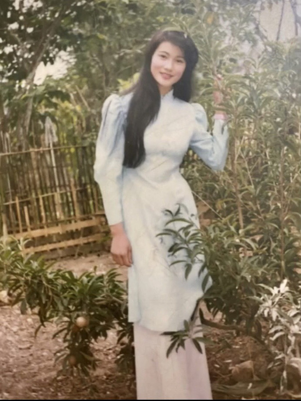 Gái xinh Tuyên Quang khoe ảnh cưới 30 năm trước của mẹ đẻ từng thi Hoa hậu với Hà Kiều Anh  - Ảnh 3