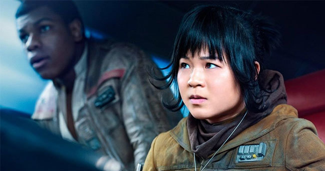 Sao Hollywood gốc Việt Kelly Marie Tran lọt top 10 ngôi sao đột phá 2021 - Ảnh 4