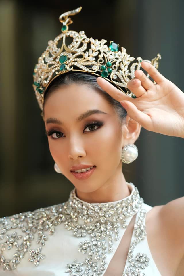 Ngắm bộ ảnh đầu tiên hậu đăng quang của Tân Hoa hậu Hòa bình Thùy Tiên  - Ảnh 4