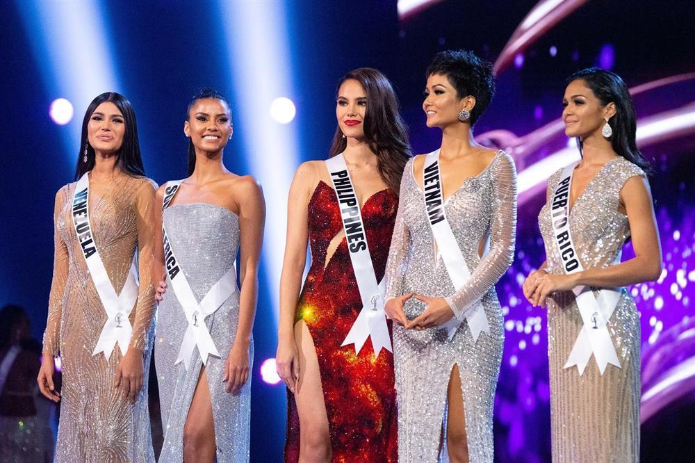 Catriona Gray bất ngờ tiết lộ lý do đánh bại H'Hen Niê tại Miss Universe 2018  - Ảnh 1