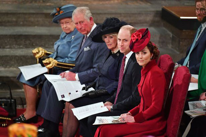 Vợ chồng Hoàng tử William hủy toàn bộ lịch trình để mừng Giáng sinh cùng Nữ hoàng Anh - Ảnh 2