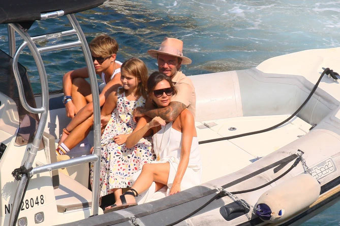 David Beckham mua du thuyền triệu đô để du ngoạn cùng gia đình dịp Tết - Ảnh 2