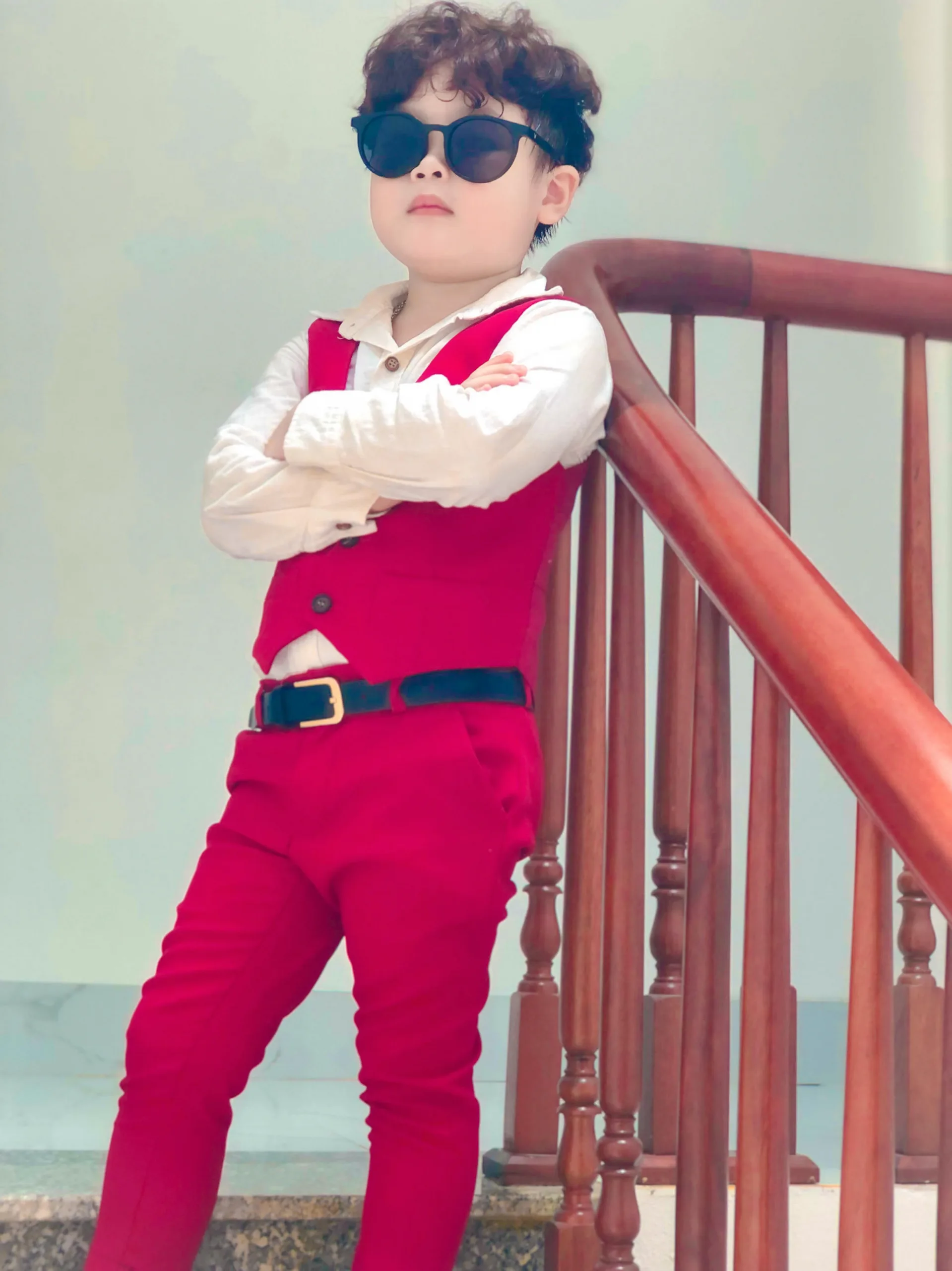 Diễn viên nhí đáng yêu đóng vai con trai Lan Phương và Hồng Đăng trong