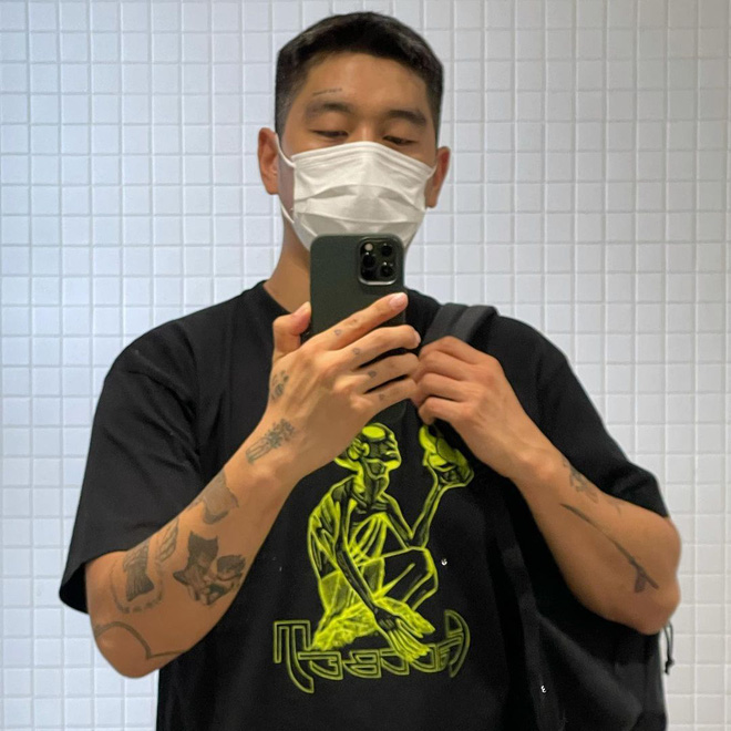 Profile khủng của bạn trai đồng giới tin đồn của Yoo Ah In - Ảnh 3
