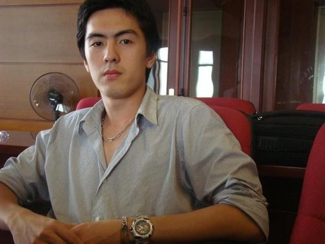 CEO 34 tuổi của Gojek: Thân thế cao sang, đẹp như nam thần, cao 1m84 và là 'cá con' của vợ đẹp - Ảnh 2