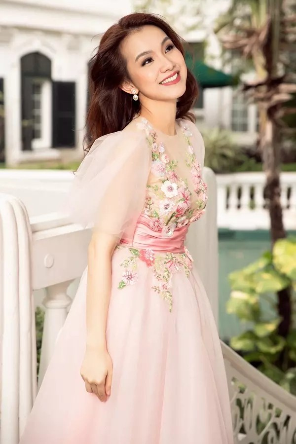 Fanpage Miss Universe bất ngờ gọi tên Thùy Lâm - Ảnh 5