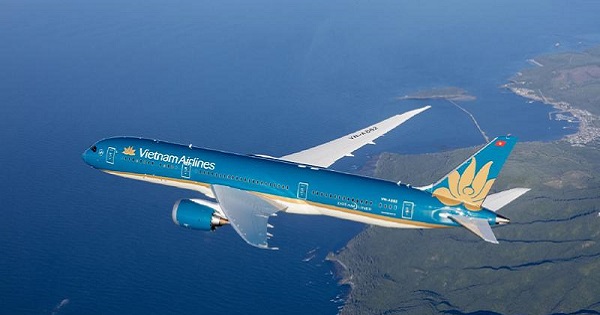 Chuyến bay Vietnam Airlines từ Nhật về Hà Nội phải hạ cánh khẩn vì bị đe doạ bắn hạ