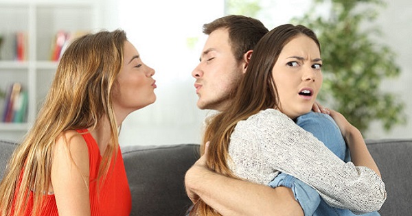 Một tòa án Trung Quốc không cho người dân ly hôn vì ngoại tình