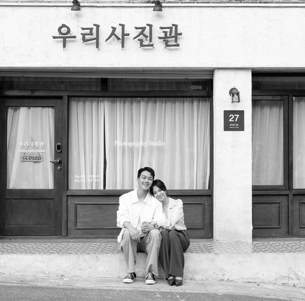 Song Hye Kyo lại một lần nữa làm điều duy nhất dành cho 'tình trẻ tin đồn' Jang Ki Yong  - Ảnh 3