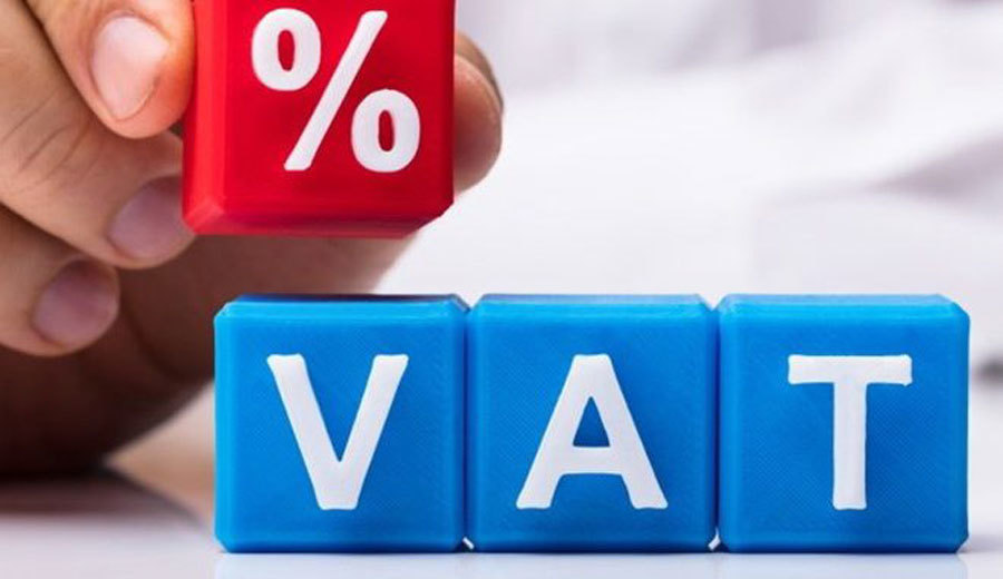 Quốc hội đồng ý giảm thuế VAT từ 10% xuống 8% trong năm 2022 - Ảnh 1