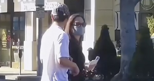 Con trai nuôi người Việt của Angelina Jolie bị "team qua đường" bắt gặp đi với gái lạ ngoài phố