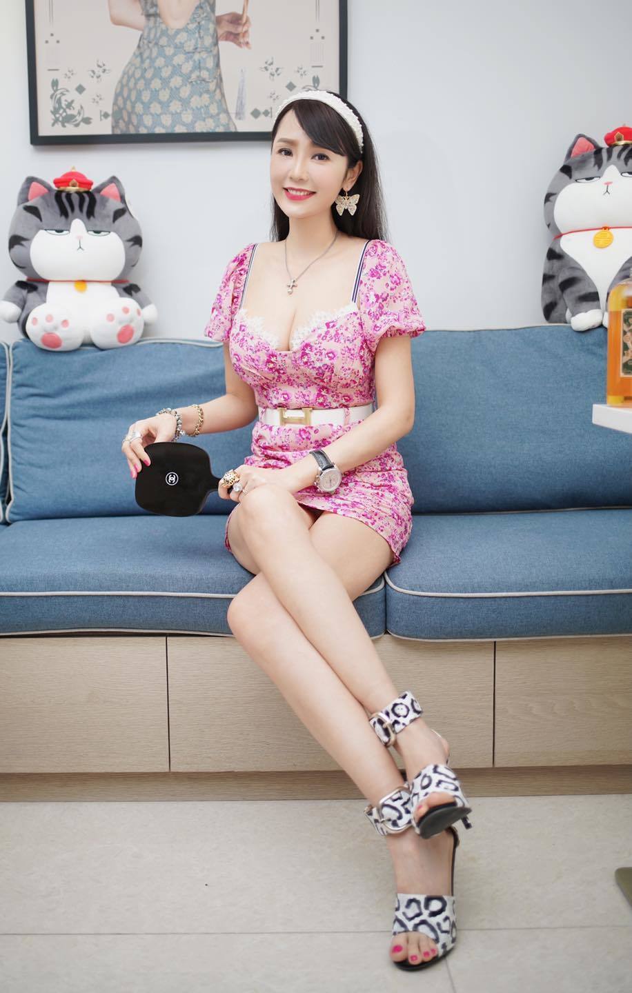 'Mỹ nhân nói dối' Helen Thanh Đào ở tuổi 43: Vẫn nóng bỏng như thủa 20, là CEO giàu có - Ảnh 3