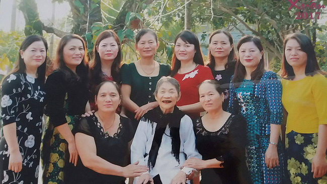 Dân mạng Nghệ An - Hà Tĩnh tranh giải 'sinh nhiều con gái nhất', có nhà sinh đến 11 cô - Ảnh 5