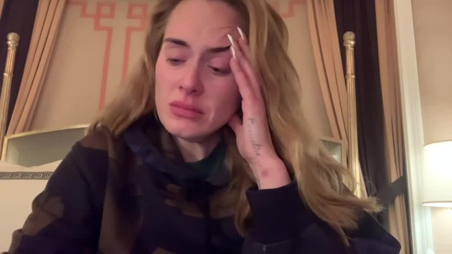 'Họa mi nước Anh' Adele khóc nức nở khi phải hủy show vào phút chót - Ảnh 2