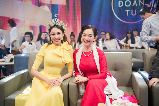 Miss Grand 2021 Thùy Tiên bị dàn sao VFC 'chặt đẹp' - Ảnh 8
