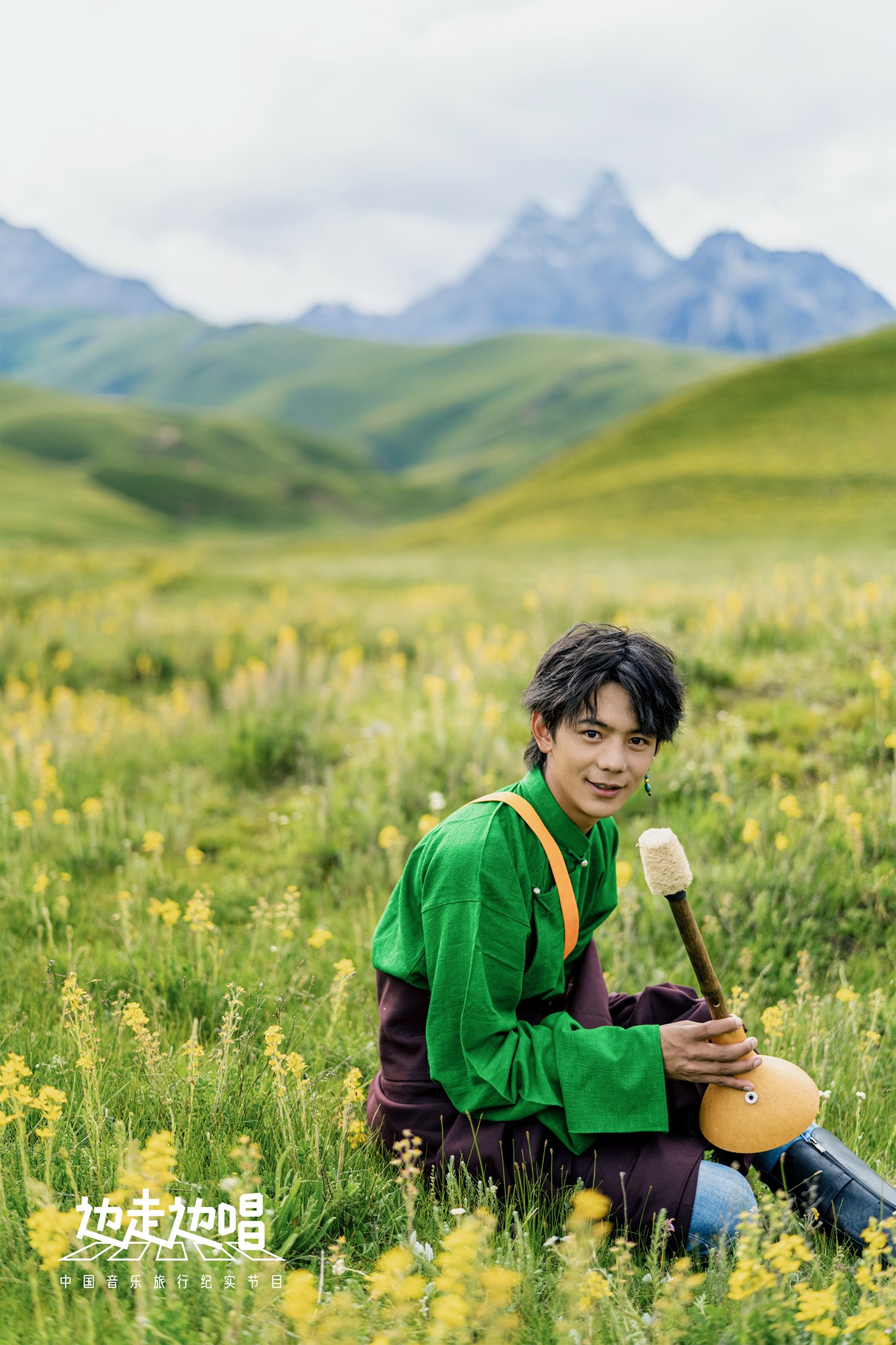 Chàng trai Tây Tạng “đẹp nhất Trung Quốc” khởi kiện những người chê mình bất tài - Ảnh 3