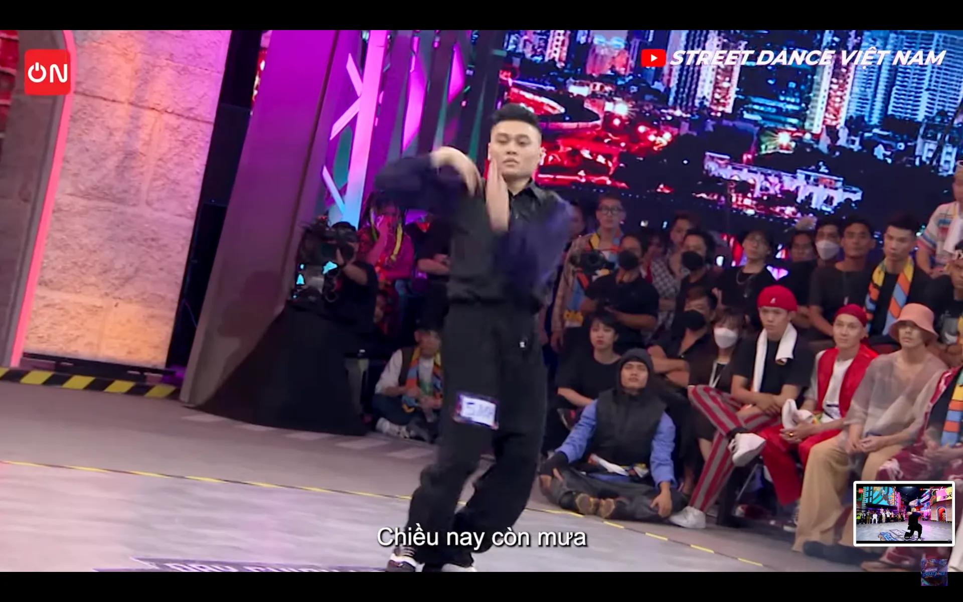 Street Dance Vietnam xuất hiện tuyển thủ nhảy nhạc Trịnh khiến cả trường quay bật khóc - Ảnh 4