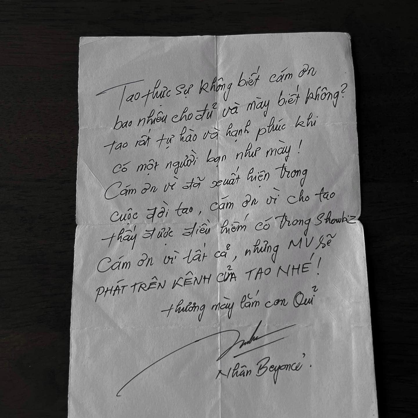 Trúc Nhân viết thư tay cảm ơn người bạn “hiếm có”, Miu Lê chê vì quá dữ dằn - Ảnh 1