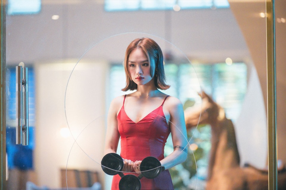 Trúc Nhân viết thư tay cảm ơn người bạn “hiếm có”, Miu Lê chê vì quá dữ dằn - Ảnh 1