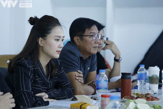 Mạnh Trường - Hồng Diễm cùng hội ngộ tại VFC sau tin đồn nên duyên trong phim mới - Ảnh 3