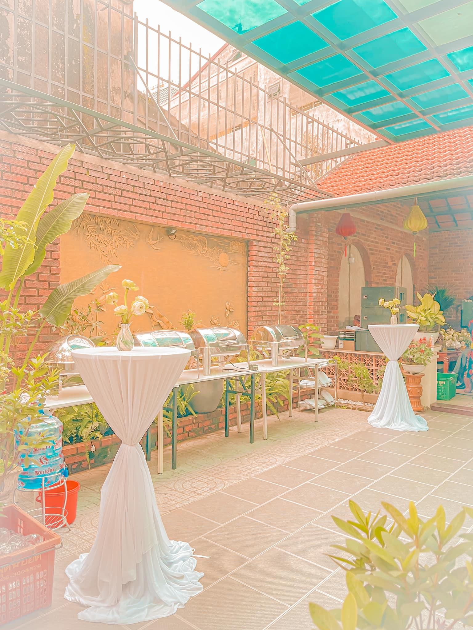 Tình cũ một thời của Quang Hải “lên xe hoa