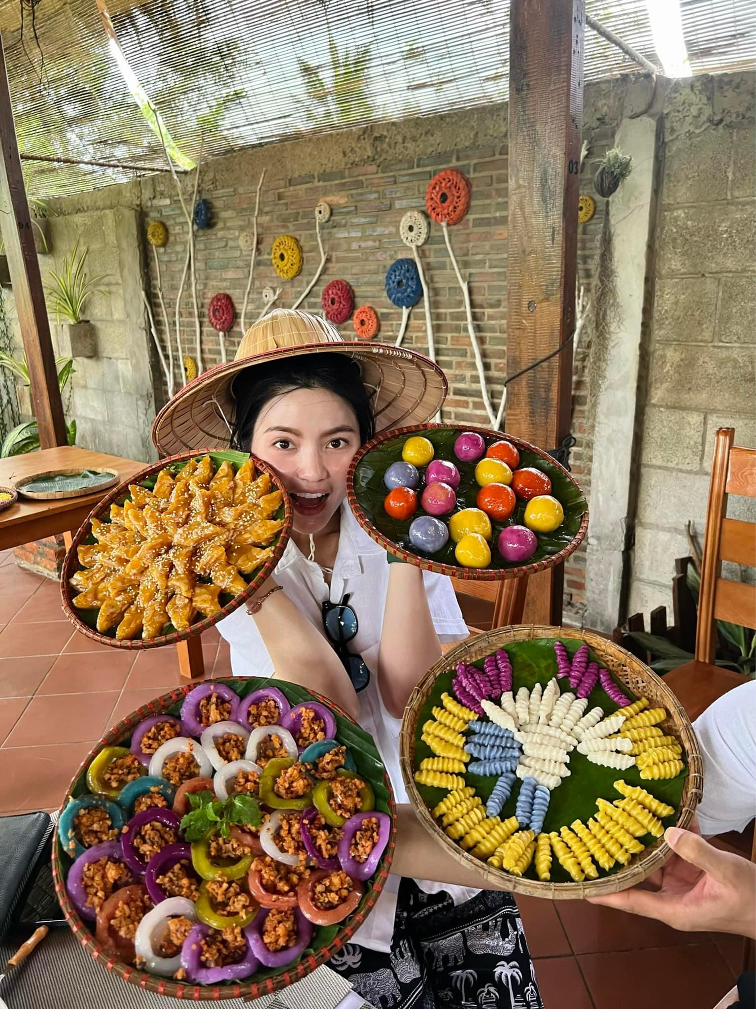 Tình tin đồn của Quang Hải qua camera người qua đường làm netizen tưởng U40- Ảnh 4