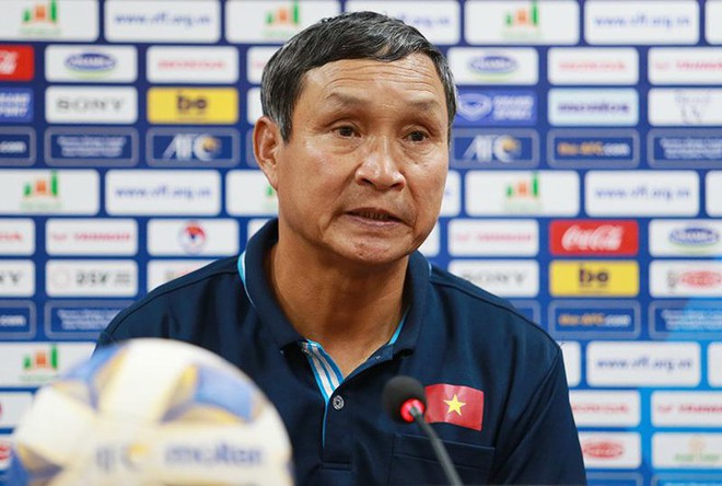 HLV Mai Đức Chung lọt top tìm kiếm MXH sau phát ngôn giành chiến thắng tại SEA Games 31 - Ảnh 2
