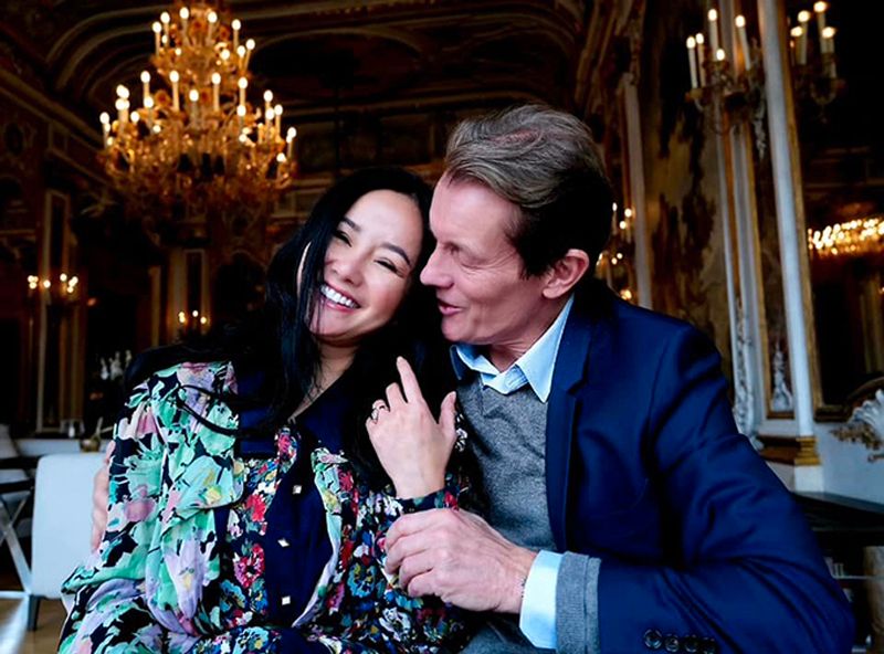 Diva Hồng Nhung tuổi 52 hạnh phúc bên con và bạn trai tại Paris - Ảnh 6