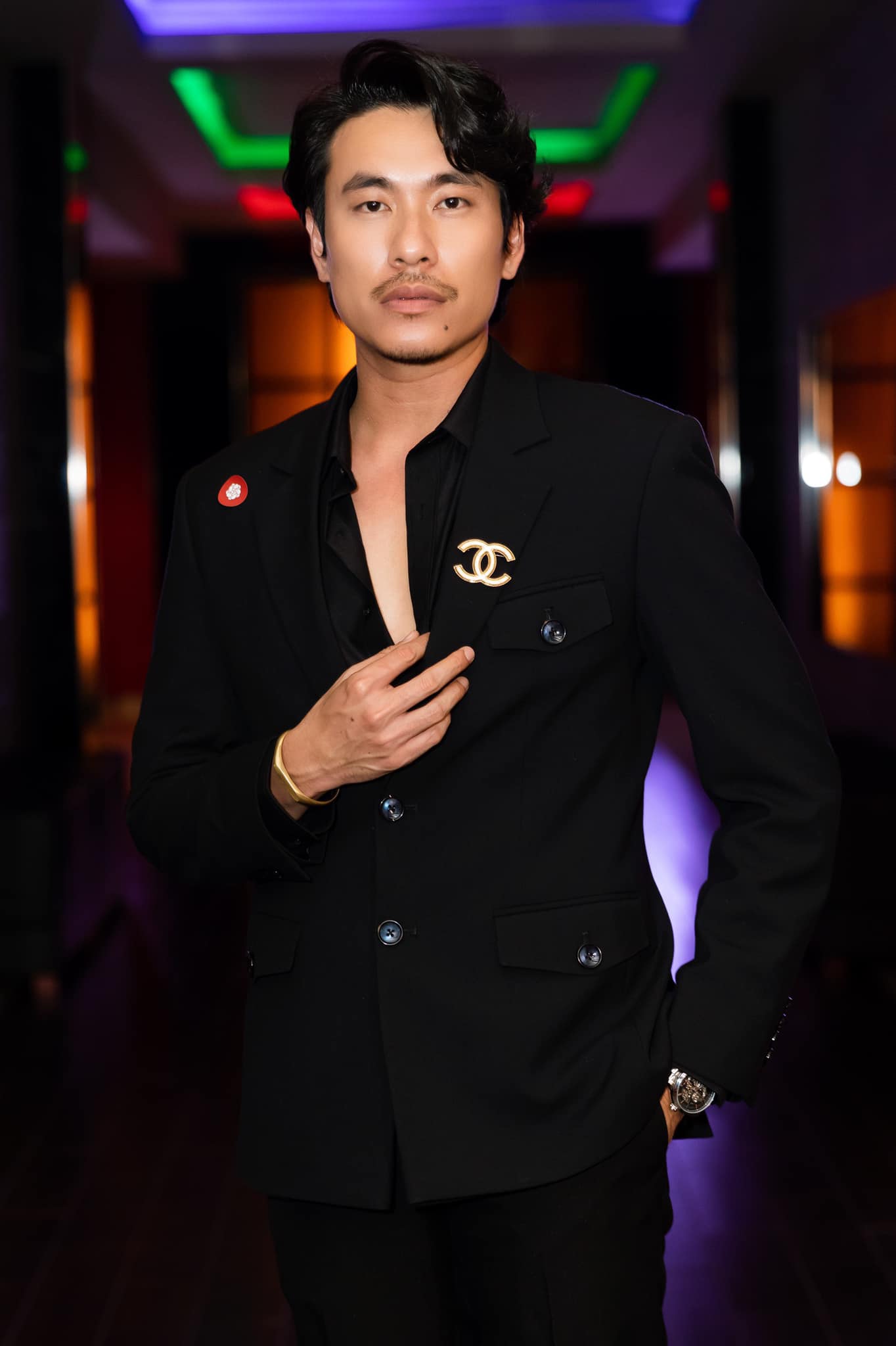 Hậu chia tay bạn trai kém 18 tuổi, Cát Phượng xuất hiện với gương mặt tái nhợt - Ảnh 1