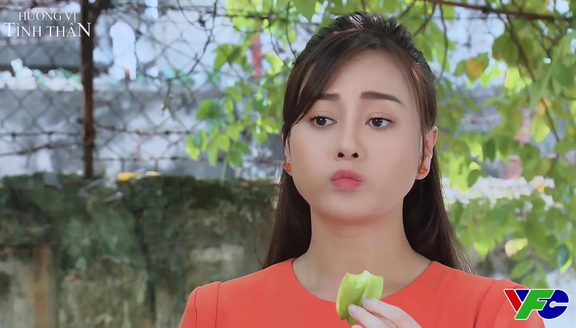 Phương Oanh từng bị coi là “tội đồ” của Hương Vị Tình Thân, áp lực đến mất ngủ - Ảnh 4